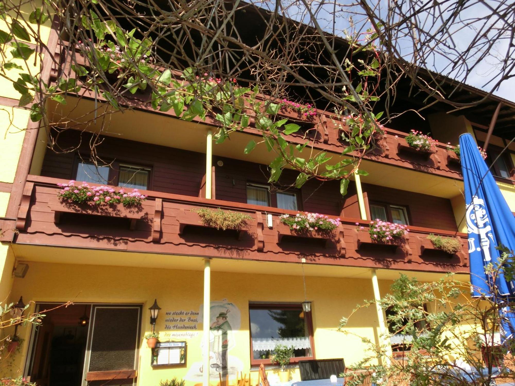 Landhotel Roefleuten Пфронтен Екстериор снимка