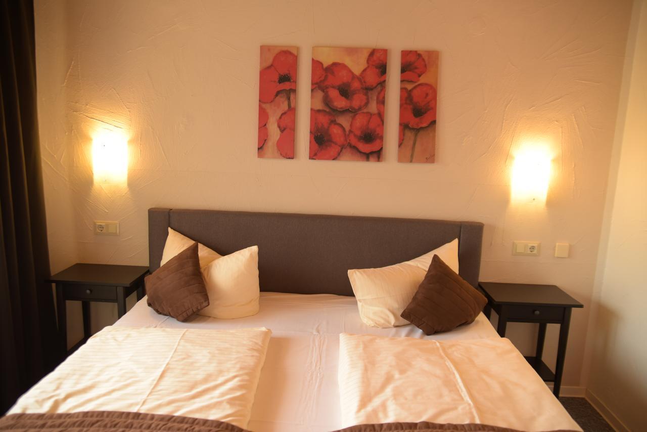 Landhotel Roefleuten Пфронтен Екстериор снимка