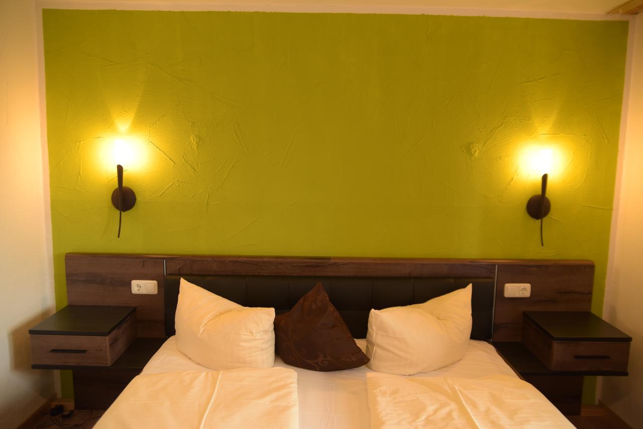 Landhotel Roefleuten Пфронтен Екстериор снимка