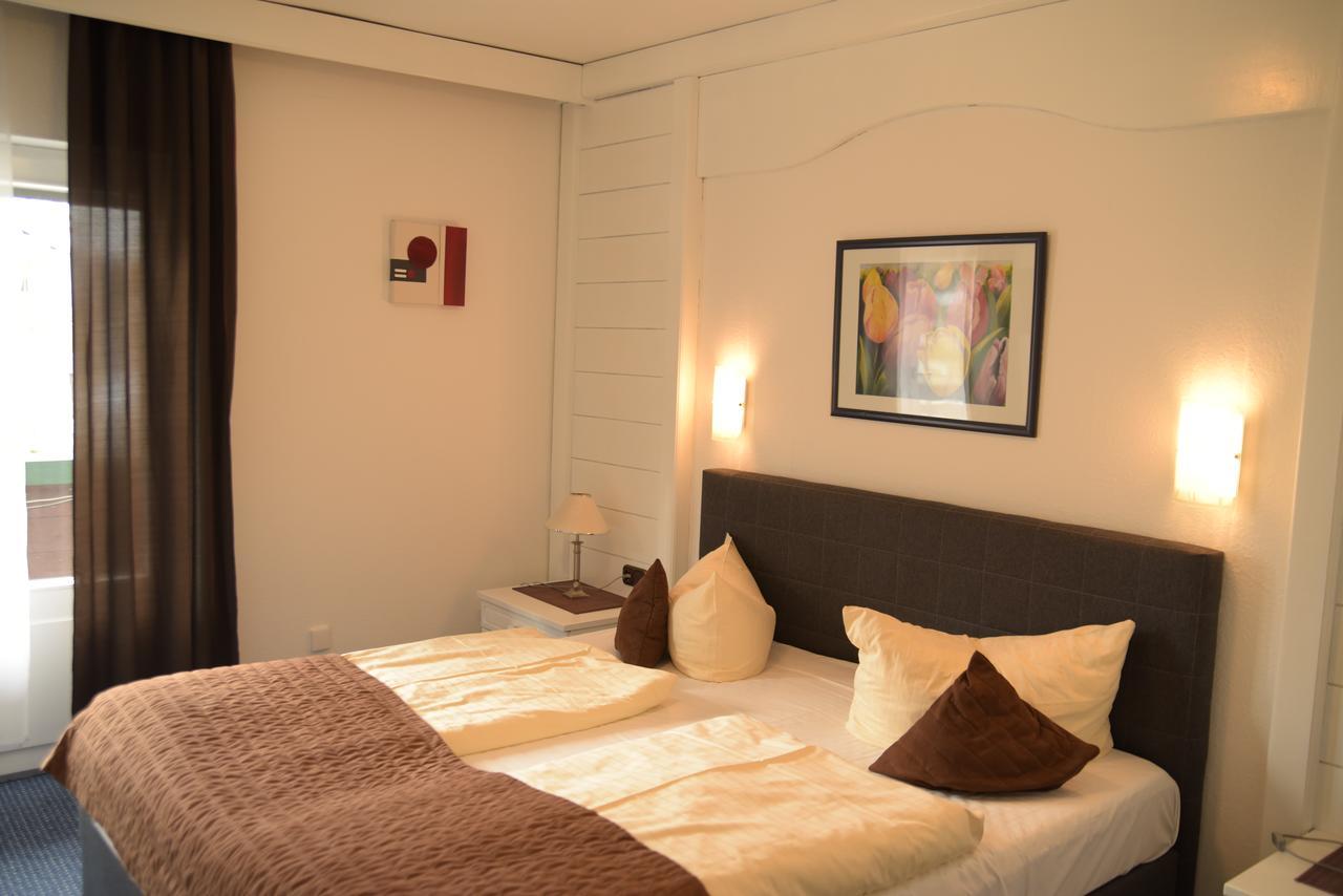 Landhotel Roefleuten Пфронтен Екстериор снимка
